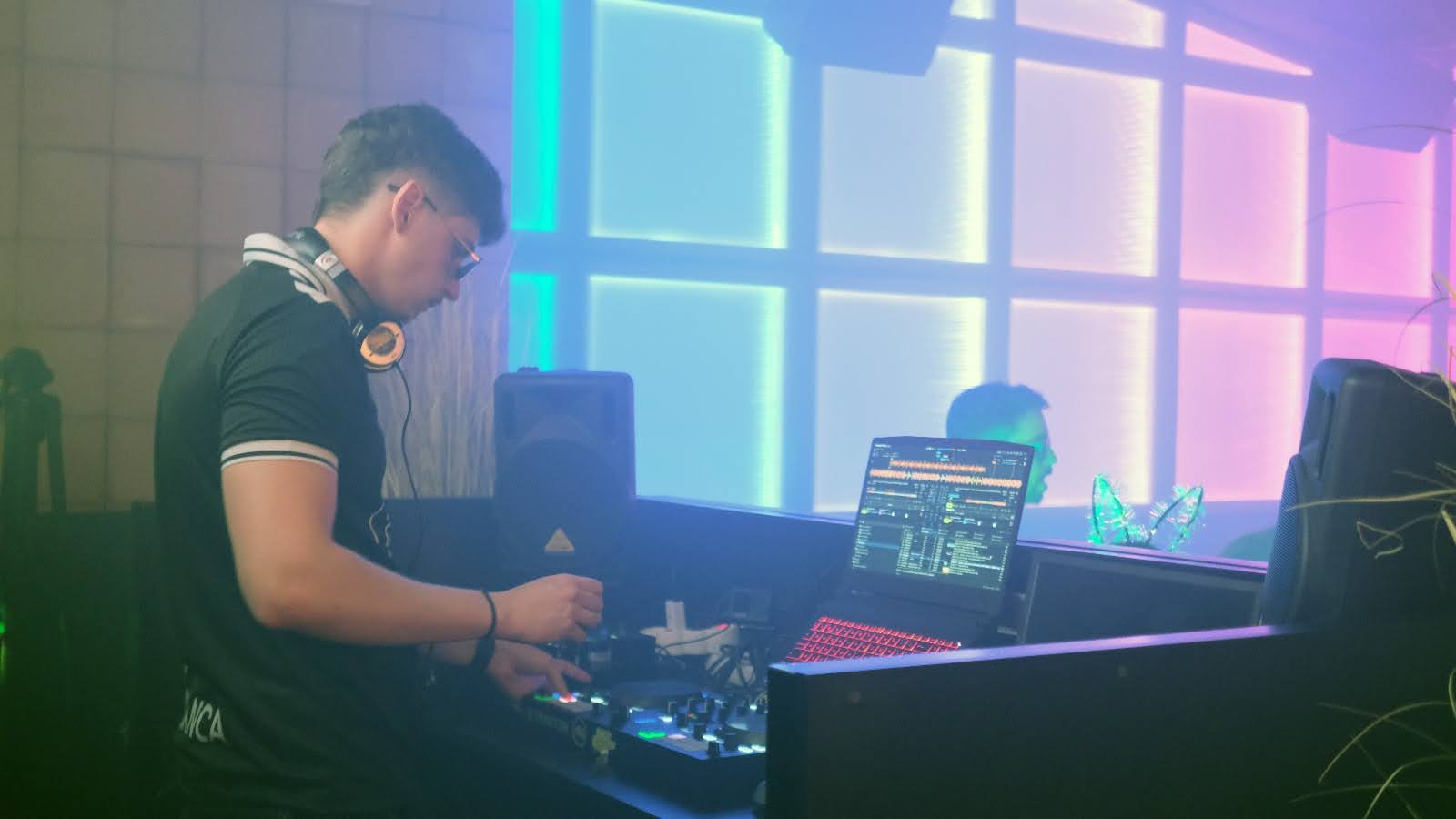 Ankar Sánchez set